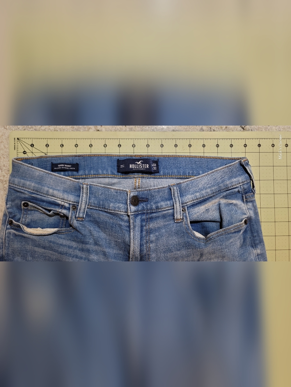 Hollister Super Skinny Epic Flex Men 33 x 32 Skinny Denim Blue Jeans Distressed - Picture 3 of 8